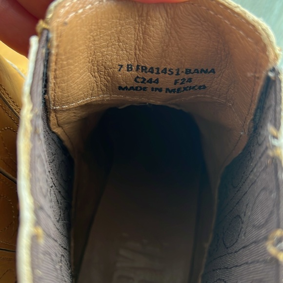 Frye Campus Chelsea Boots in Banana - Picture 5 of 6